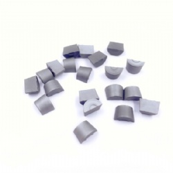 Round tungsten carbide button tips for oil-field drilling