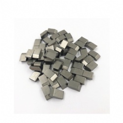 Good Performance Cemented Carbide Saw Tips For Wood Cutting